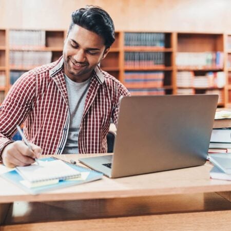 ijazah sarjana muda teknologi maklumat (kepujian) dalam talian